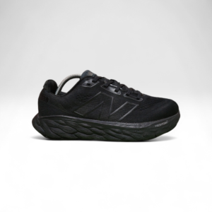New Balance Fresh Foam X 880v14 running.