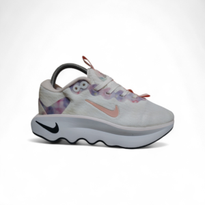 Nike Motiva walking.