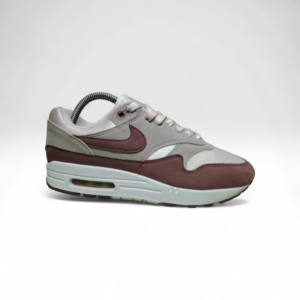 Nike Air Max 1 '87 Smokey Mauve.