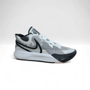 Nike Kyrie Irving 8 Basketball.