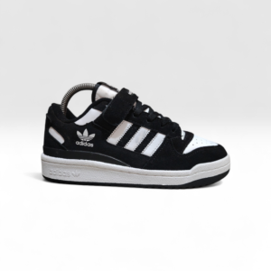 Adidas Forum Low.