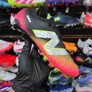 New Balance Tekela V4 Pro Low FG. Tacos de futbol. Tallas