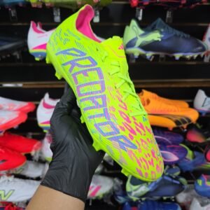 Adidas Predator League FG/MG Tacos football. Talla 11.29cm