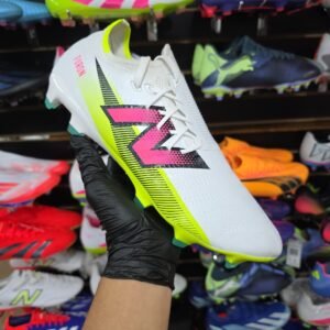 New Balance Furon Pro V7+ FG. Tacos de futbol. Tallas