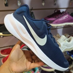 Nike Revolution 7. Talla 8.5, 26.5cm