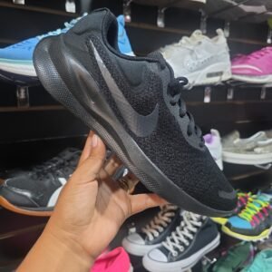 Nike Revolution 7. Tallas