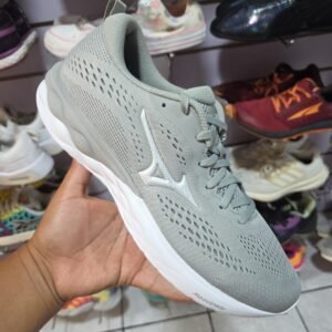 Mizuno. Talla 10, 28cm. (nuevo Americano)