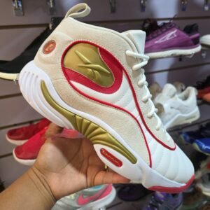 Reebok Answer III basketball. Talla 9, 27cm.
