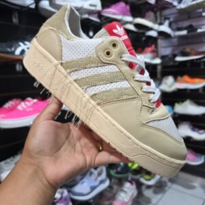 Adidas Rivalry Low Consortium. Talla 7, 25cm