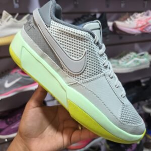 Nike basketball. Talla 7 25cm.