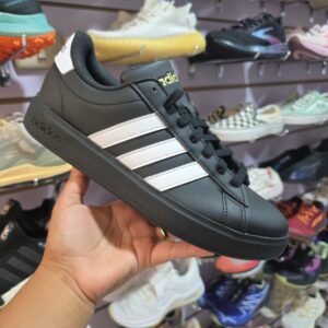Adidas Grand Court 2.0. Talla 8, 26cm.