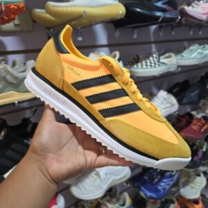 Adidas Sl 72 Rs. Talla 9.5, 27.5cm.