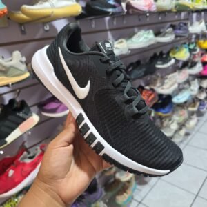 Nike Flex Control 4. Talla 8 26cm.