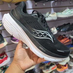 Saucony Guide 18 running. Talla 10.