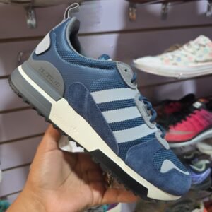 Adidas ZX 700 HD. Talla 8.5, 26.5.